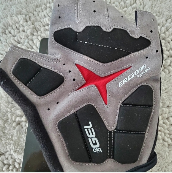 NWT LOUIS GARNEAU Adult Sz Large Biogel RXV2 Cycling Gloves Black White - Picture 6 of 10